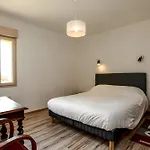 Au Petit Touron Ste Nathalene Сasa de vacaciones Sainte-Nathalène