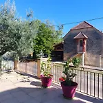 Сasa de vacaciones Au Petit Touron Ste Nathalene